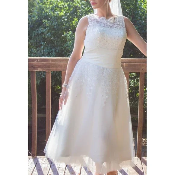 Dresses | Lace Sqaure Neck Button Up Mid Calf Length Wedding Ceremony Reception Dress | Poshmark Dresses | Lace Sqaure Neck Button Up Mid Calf Length Wedding Ceremony Reception Dress | Poshmark